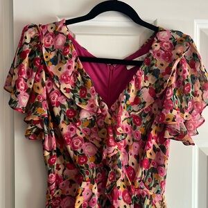 ASTR The Label Women’s M Multi Floral‎ Pink Midi Dress